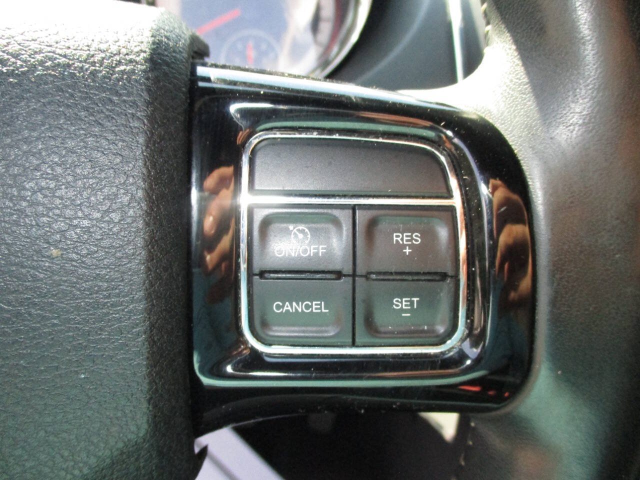 Used 2018 Dodge Grand Caravan SE FWD image 15