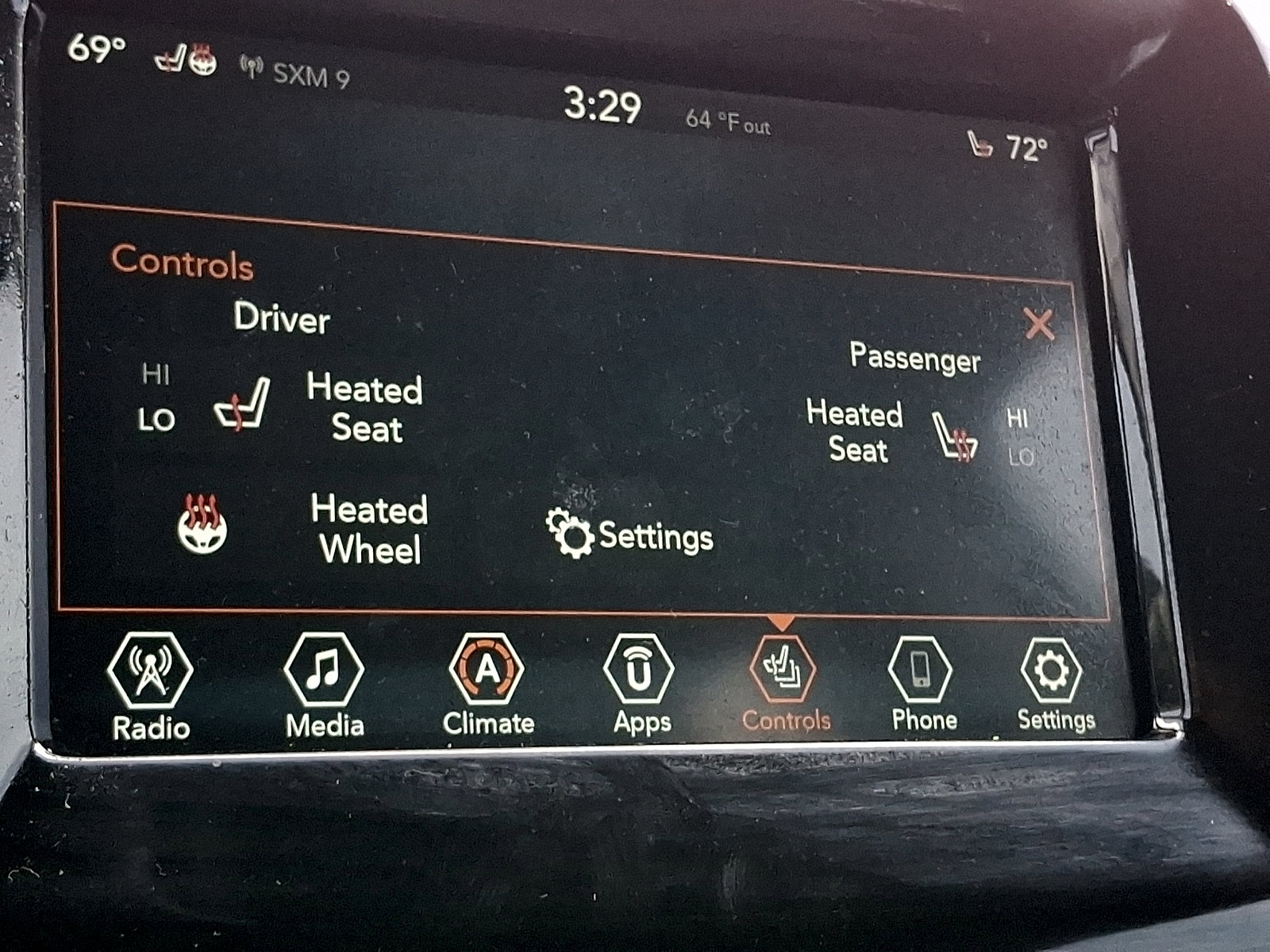 Used 2019 Jeep Compass Latitude FWD image 29
