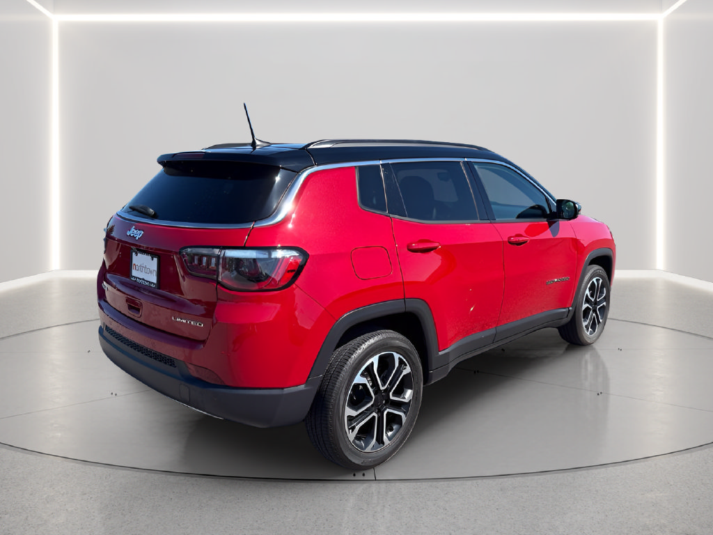 Used 2023 Jeep Compass Limited AWD/4WD image 6
