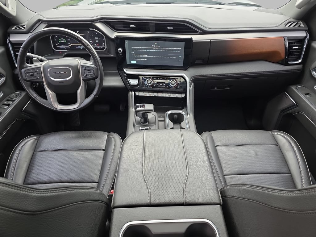 Certified 2023 GMC Sierra 1500 Denali w/ Denali Reserve Package AWD/4WD image 11