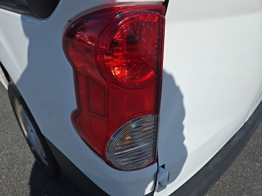 Used 2021 Nissan NV200 S w/ Back Door Glass Package image 32