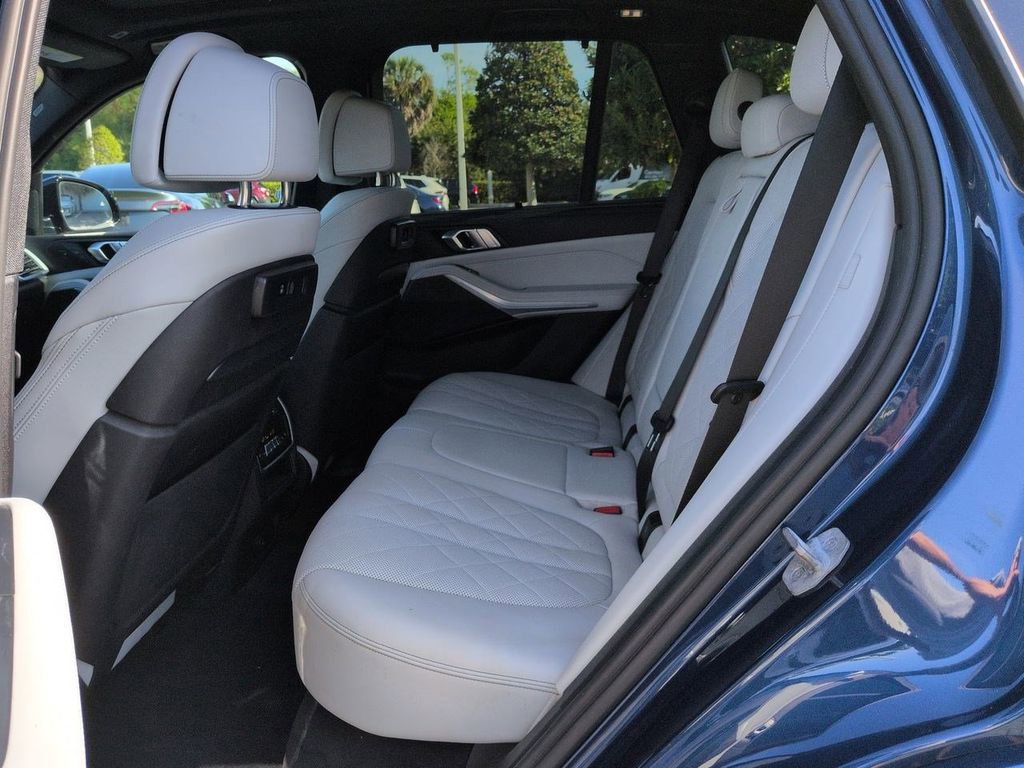 Certified 2023 BMW X5 xDrive45e w/ Executive Package image 15