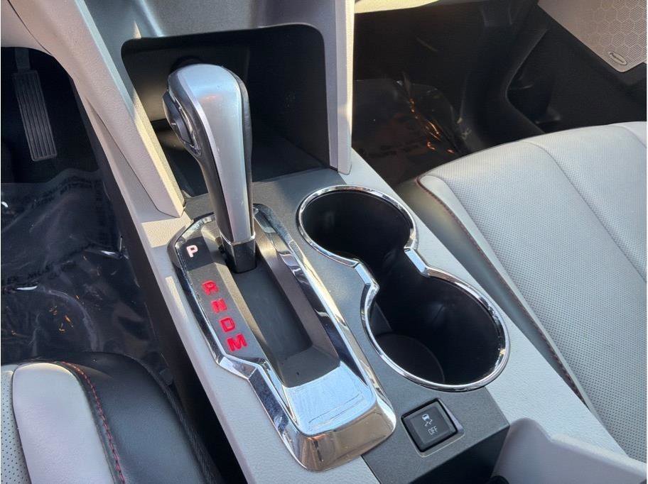 Used 2015 GMC Terrain SLT image 22