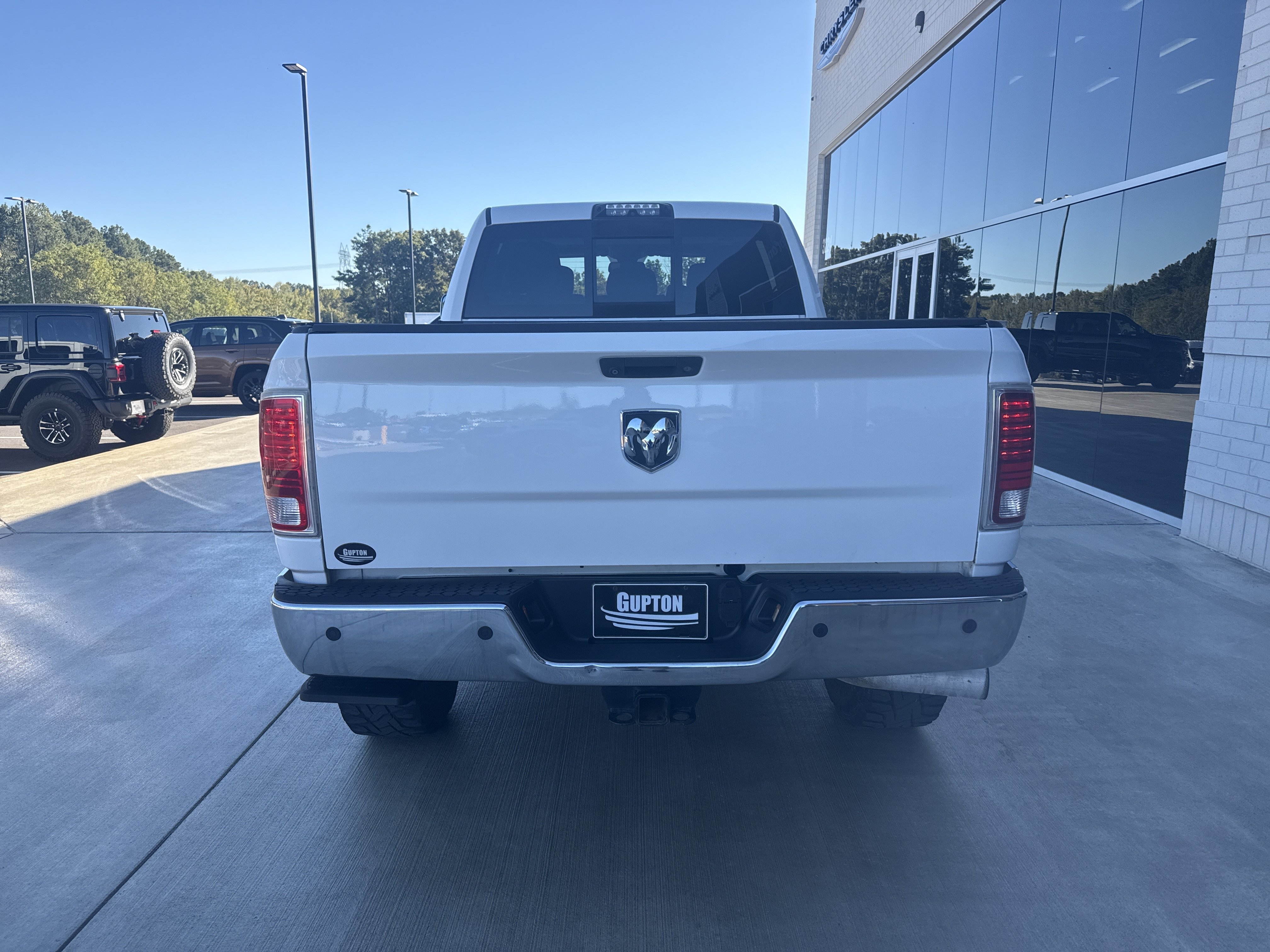 Used 2015 RAM 2500 Limited AWD/4WD image 11