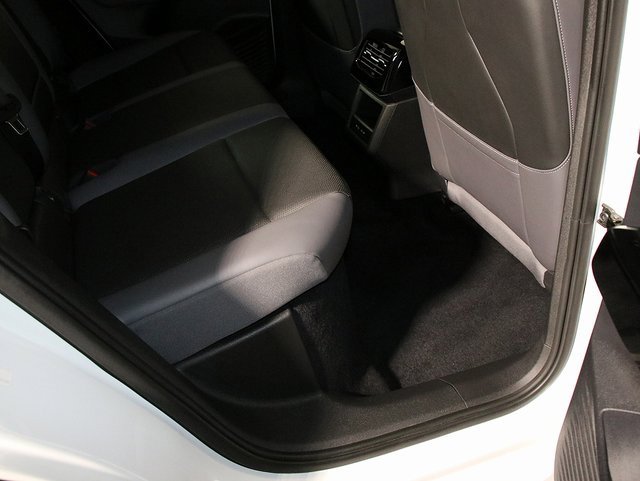 Used 2023 Volkswagen ID.4 Pro S image 32