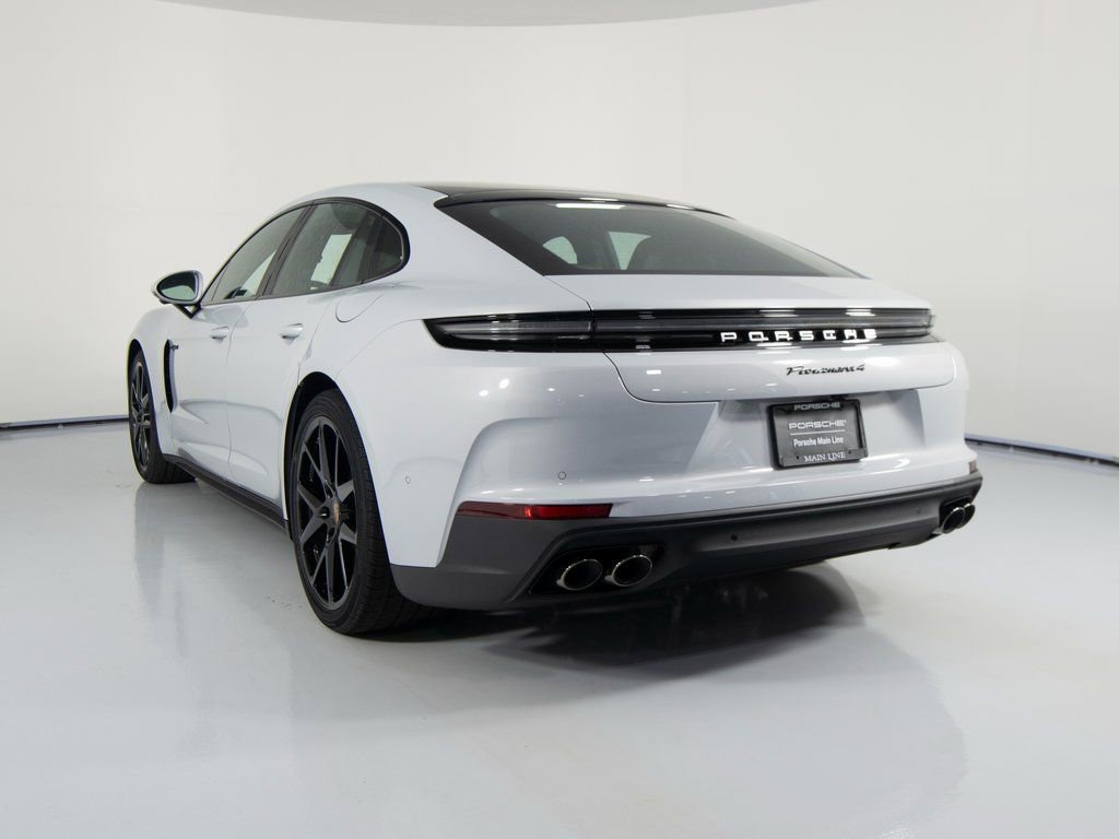 New 2026 Porsche Panamera 4 image 3