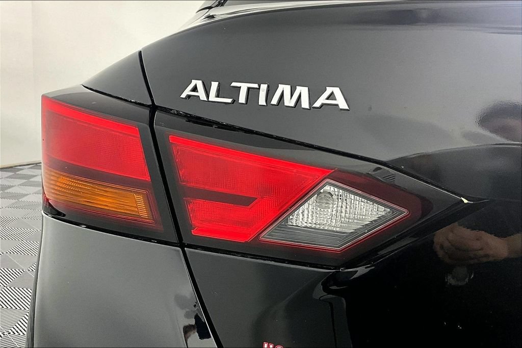 Used 2019 Nissan Altima 2.5 S FWD image 29