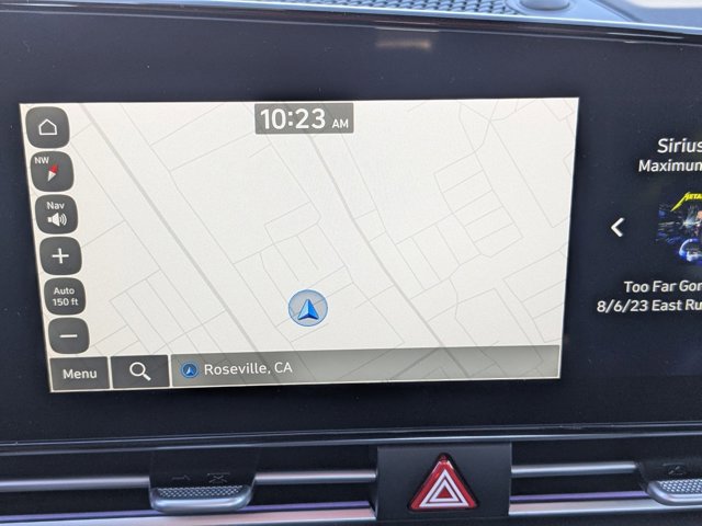 Used 2025 Hyundai Elantra Limited image 12