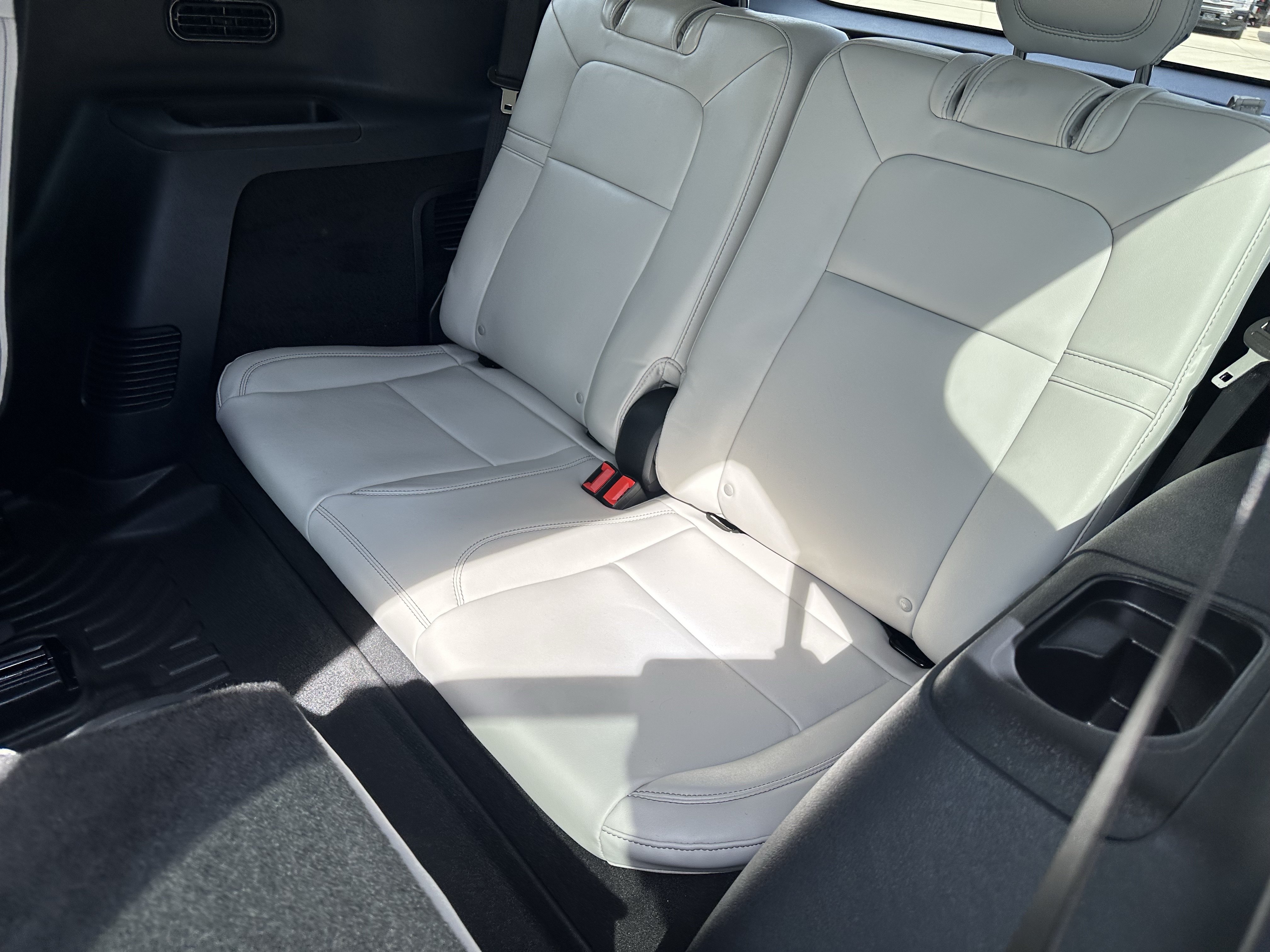 Used 2026 Lincoln Aviator 2WD image 7