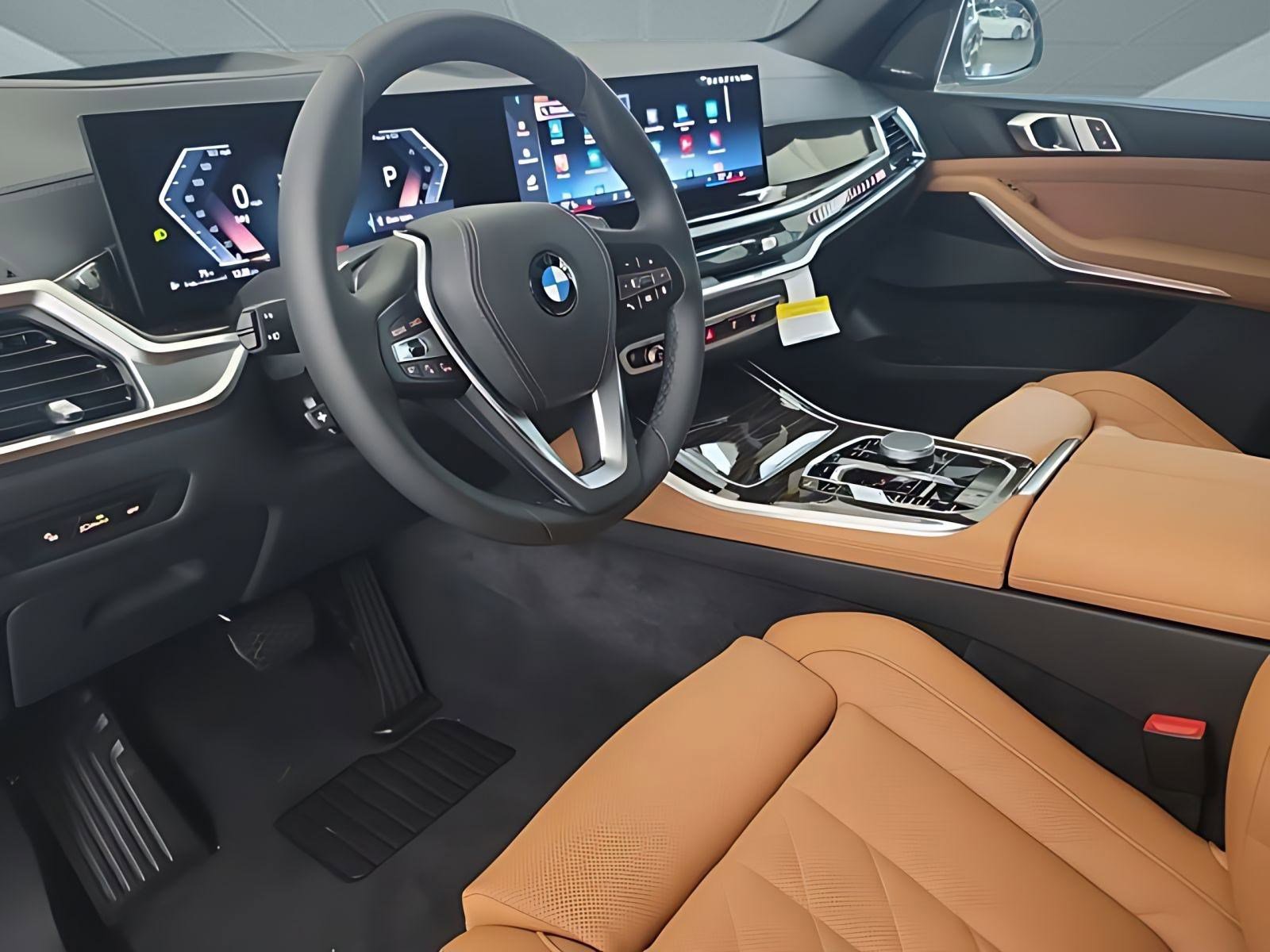 Used 2026 BMW X5 sDrive40i w/ Premium Package image 4