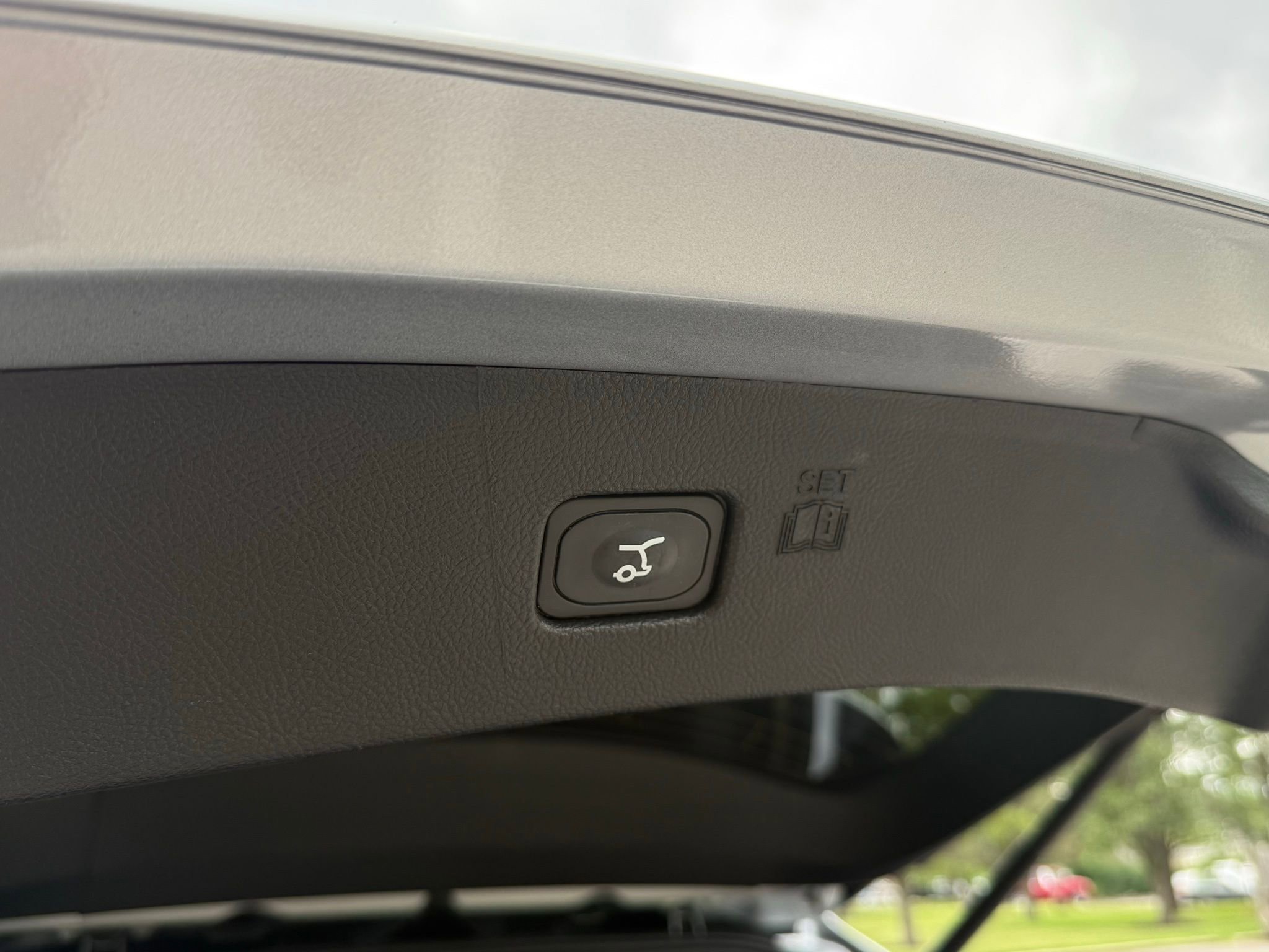 Used 2024 Ford Edge SEL w/ Convenience Package image 38
