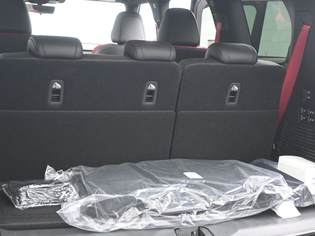 New 2026 Nissan Armada NISMO image 23