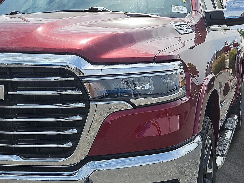 Used 2025 RAM 1500 Laramie image 7
