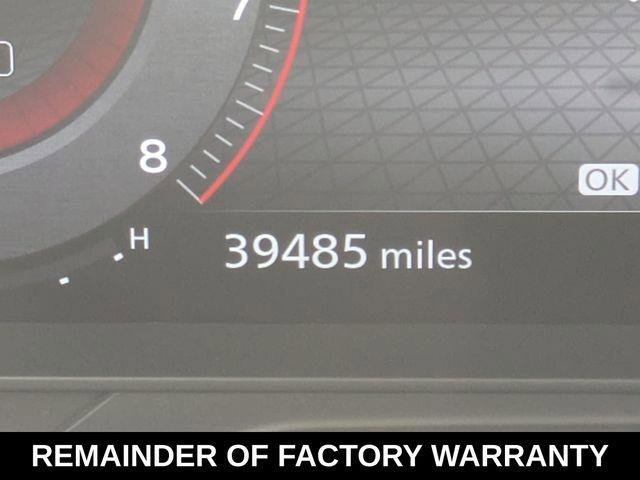 Used 2024 Nissan Pathfinder Platinum image 12