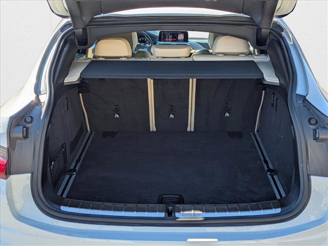 Used 2019 BMW X4 M40i w/ Driving Assistance Package image 6