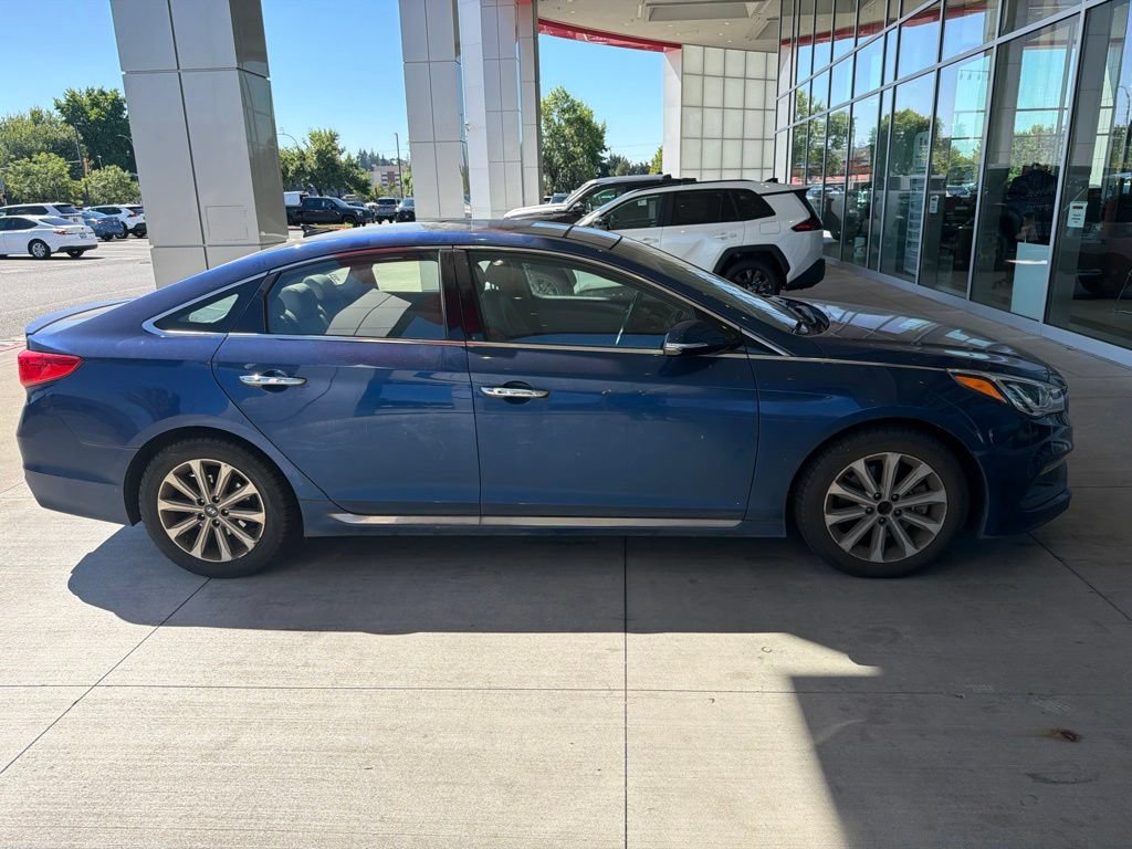 Used 2016 Hyundai Sonata Limited w/ Option Group 05
