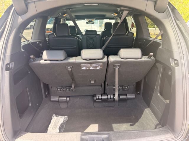 Used 2025 Honda Odyssey Sport-L image 19