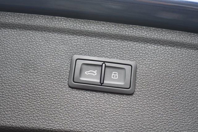 Used 2021 Audi Q5 2.0T Premium Plus w/ Premium Plus Package image 10
