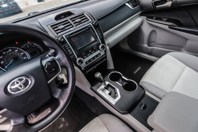 Used 2012 Toyota Camry LE FWD image 20