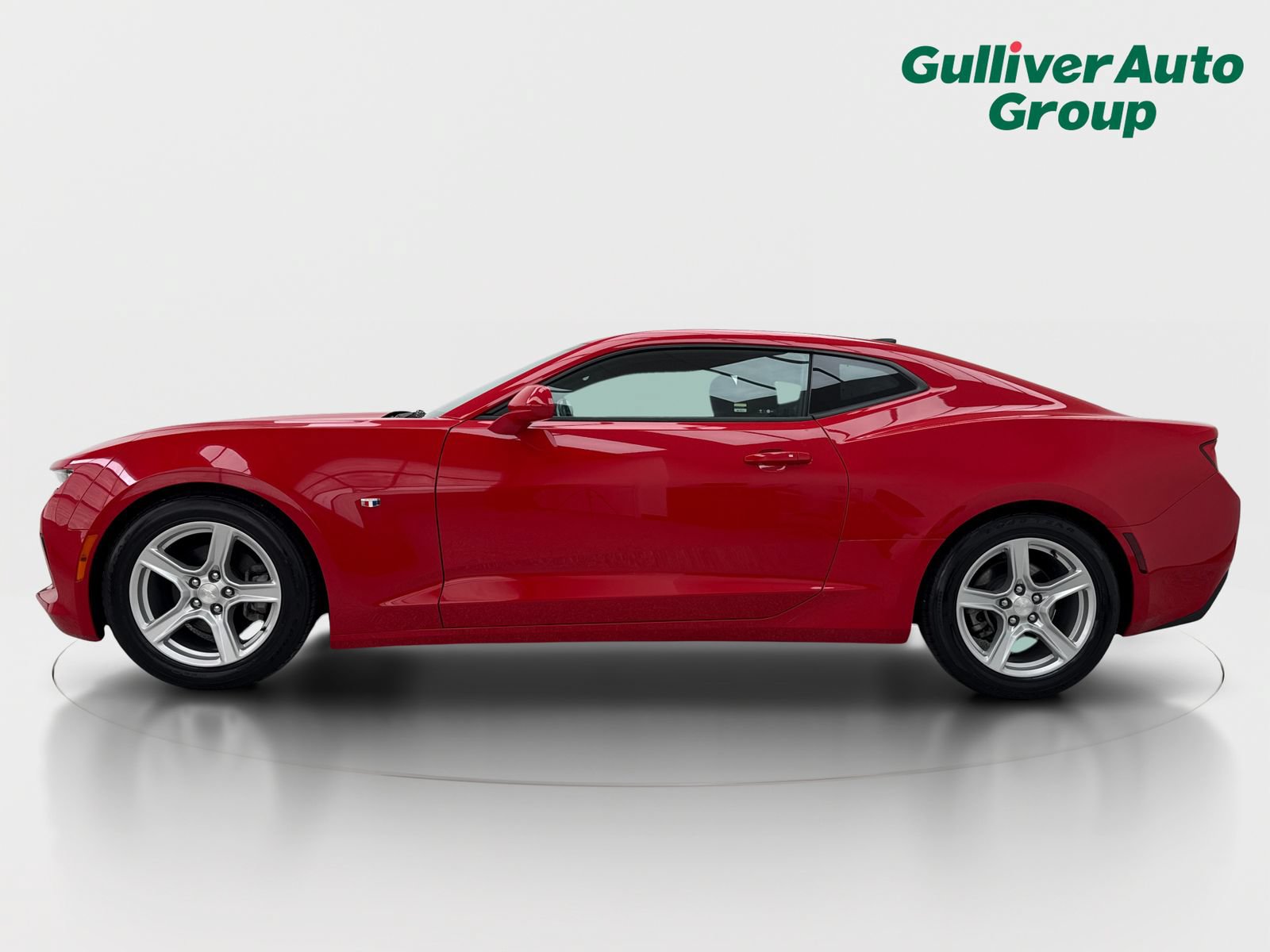 Used 2018 Chevrolet Camaro LS RWD image 3
