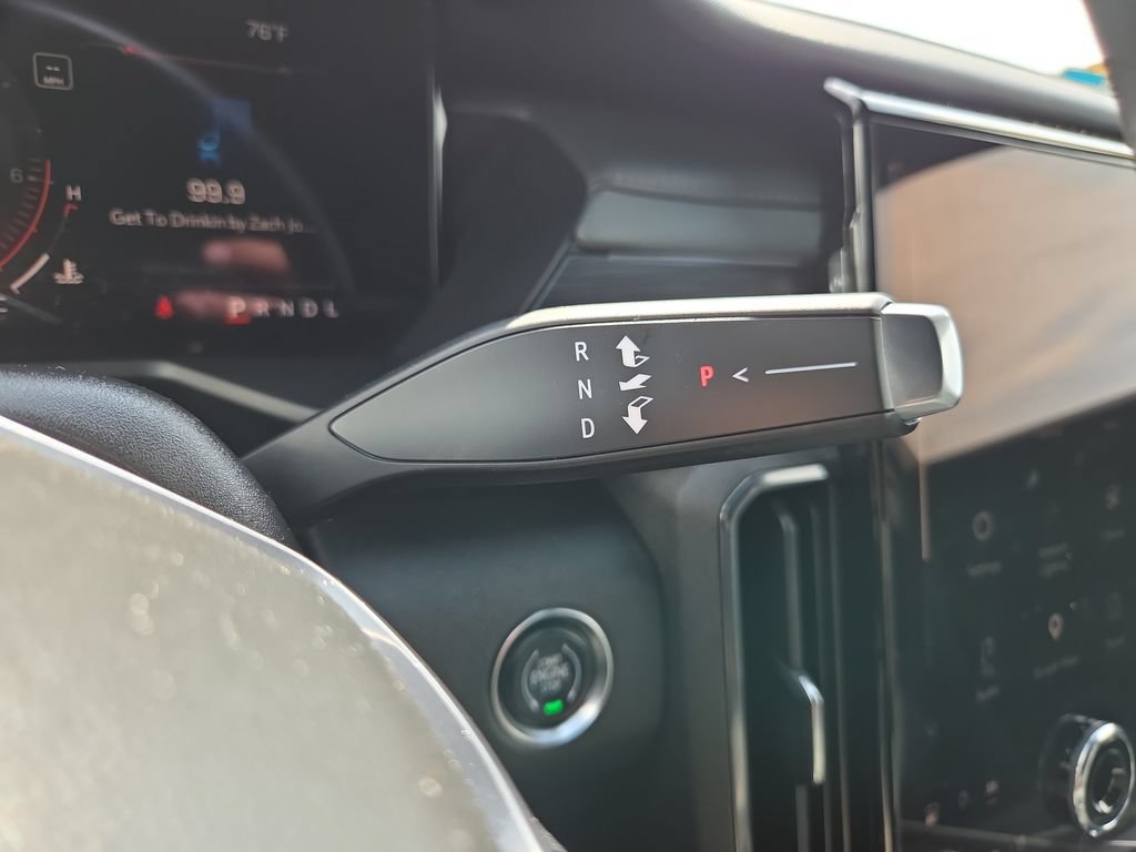 Certified 2024 GMC Acadia AT4 w/ Luxury Package AWD/4WD image 23