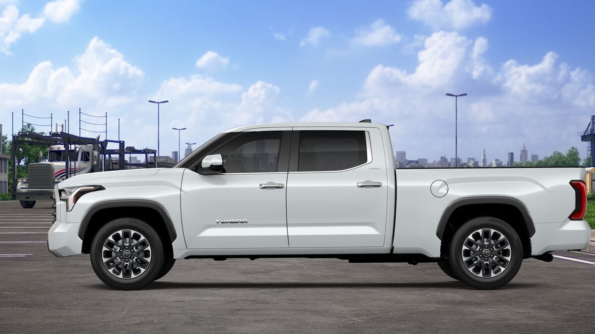 New 2026 Toyota Tundra Limited AWD/4WD image 4