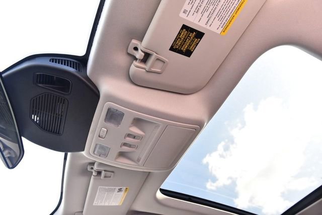Used 2022 Ford Escape SEL FWD image 22