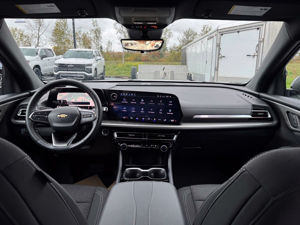 New 2026 Chevrolet Traverse LT w/ Driver Confidence Package AWD/4WD image 20