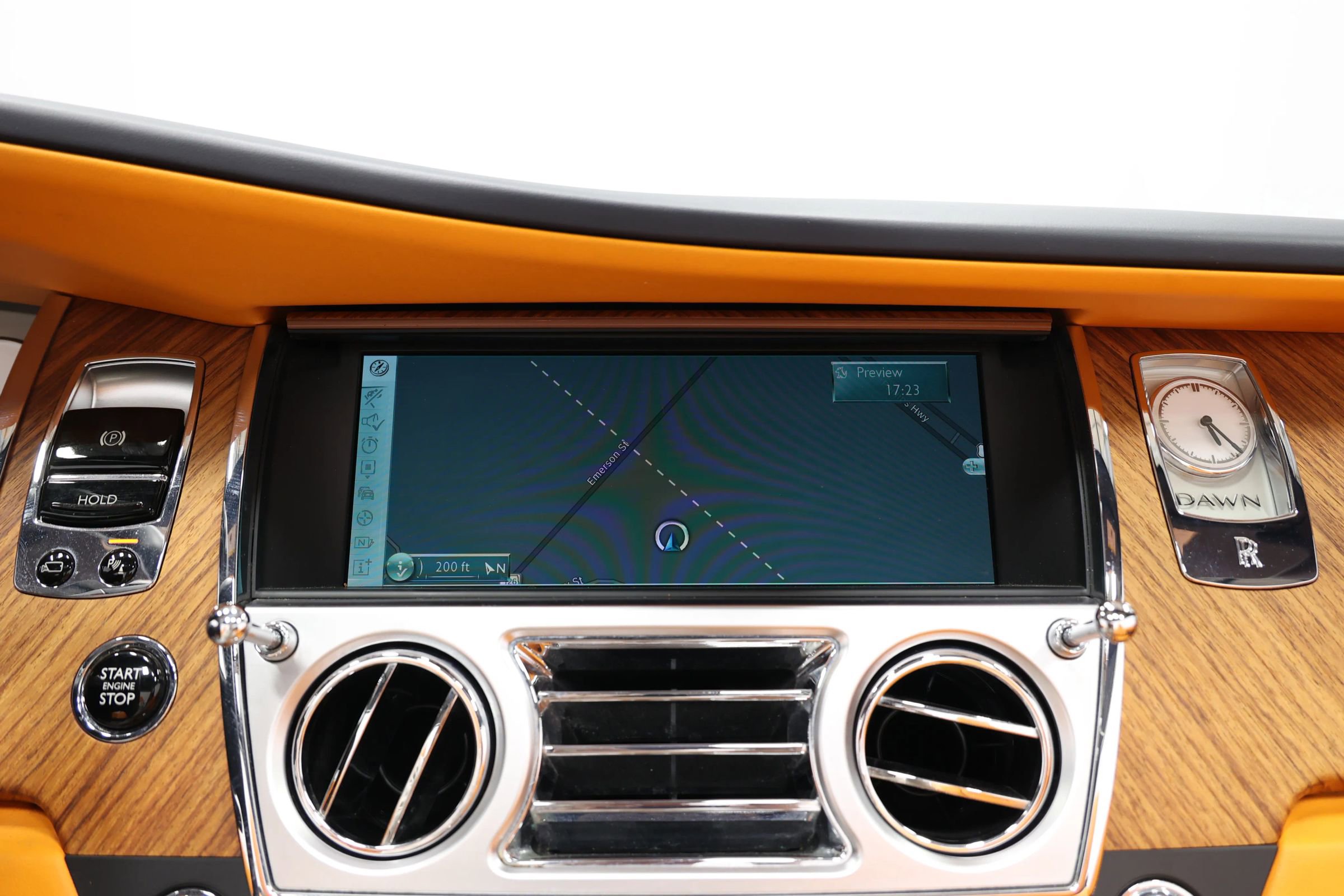 Used 2016 Rolls-Royce Dawn image 31