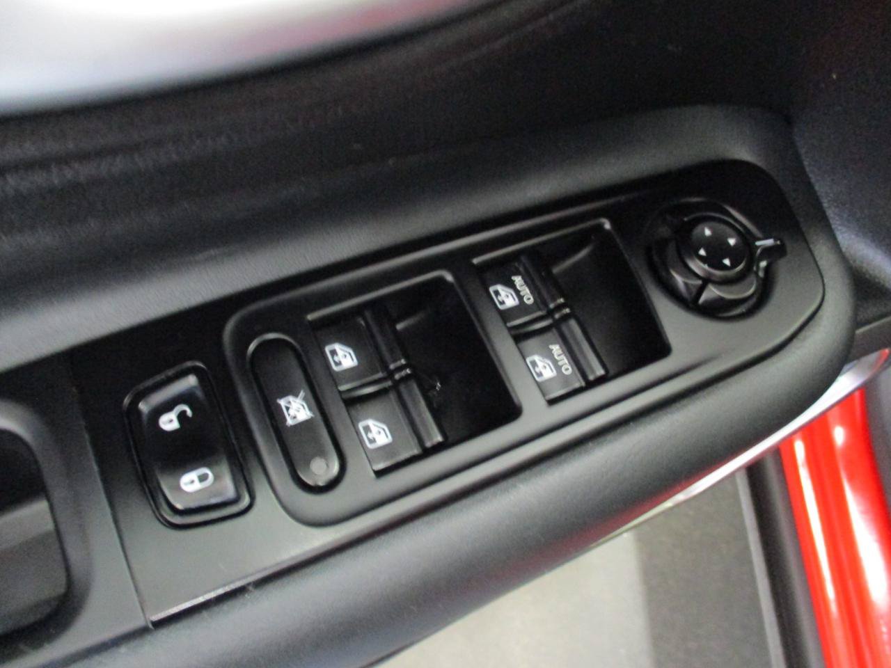 Used 2021 Jeep Renegade Limited w/ Sun & Sound Group AWD/4WD image 16