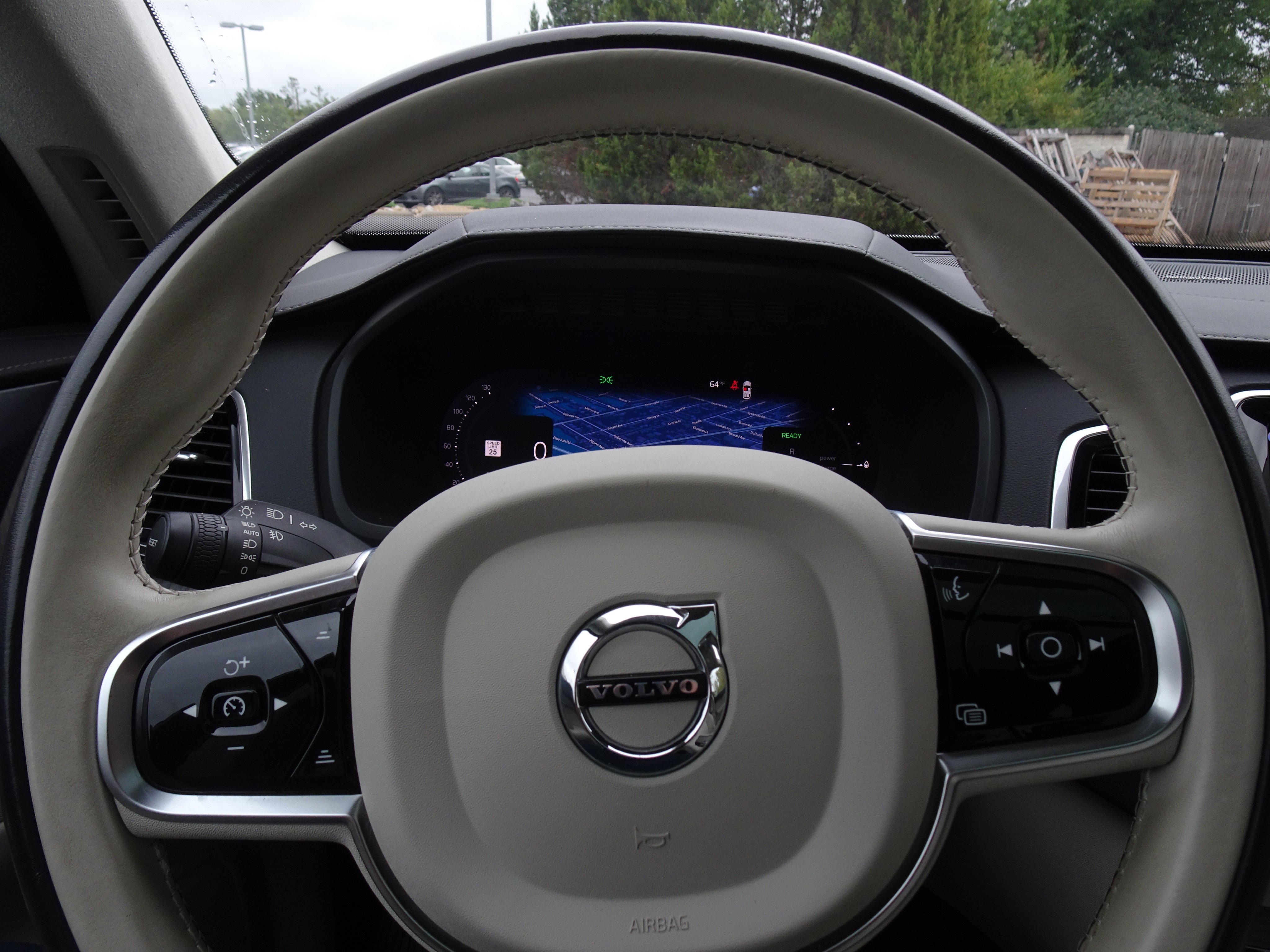 Used 2023 Volvo XC90 T8 Ultimate w/ Lounge Package AWD/4WD image 27