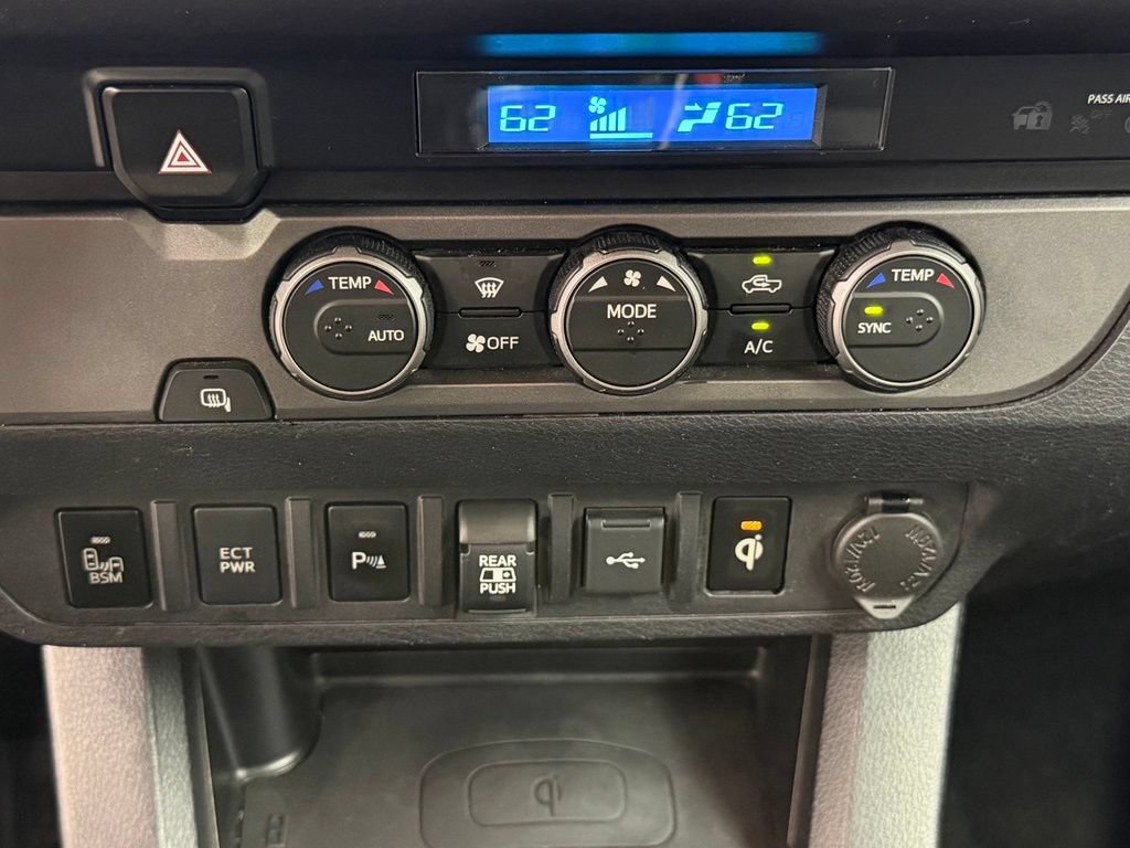 Used 2021 Toyota Tacoma TRD Sport w/ Technology Package RWD image 35