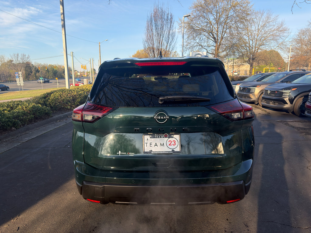 New 2026 Nissan Rogue Dark Armor image 6