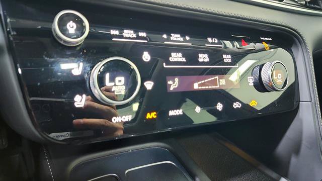 Used 2024 INFINITI QX60 Luxe w/ Vision Package FWD image 19