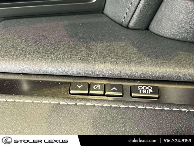Used 2018 Lexus LC 500 Coupe w/ Sport Package image 23