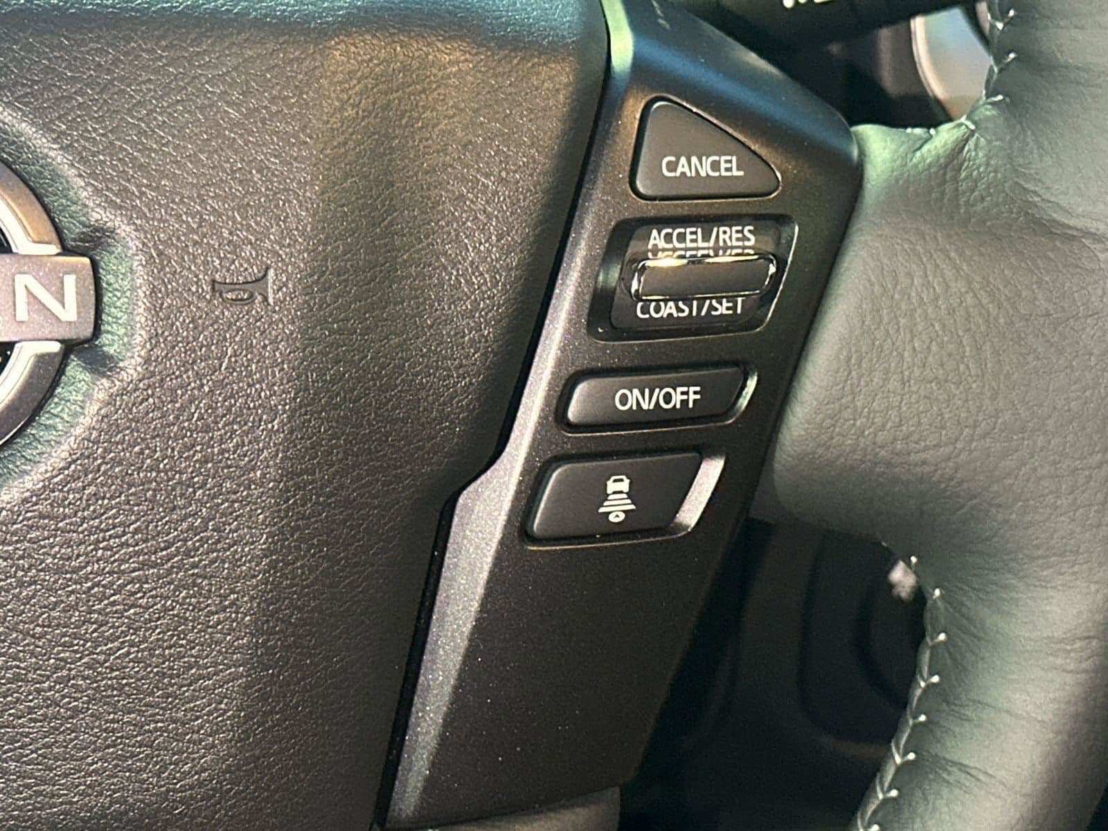 New 2026 Nissan Frontier SV w/ All-Weather Content Package AWD/4WD image 25