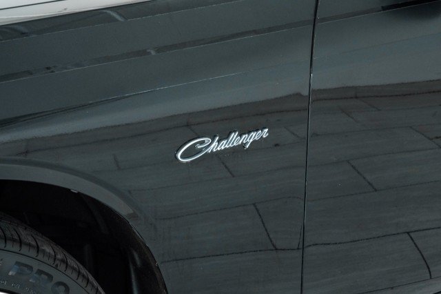 Used 2009 Dodge Challenger R/T RWD image 38