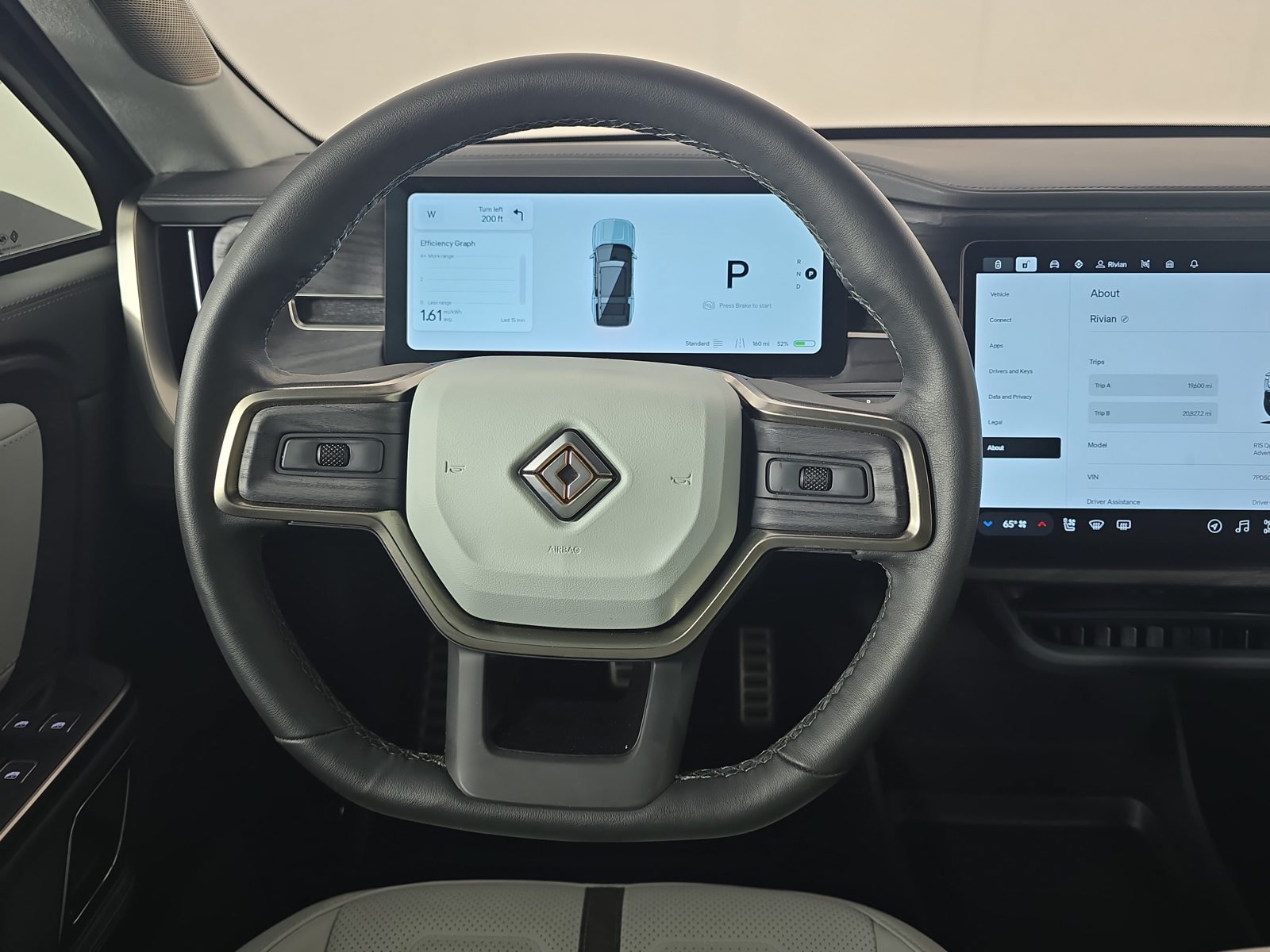 Used 2024 Rivian R1S Adventure Quad AWD/4WD image 28