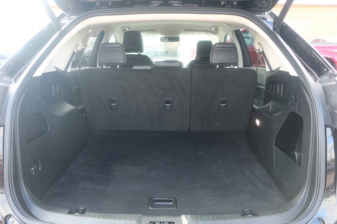 Used 2024 Ford Edge SEL w/ Convenience Package AWD/4WD image 10