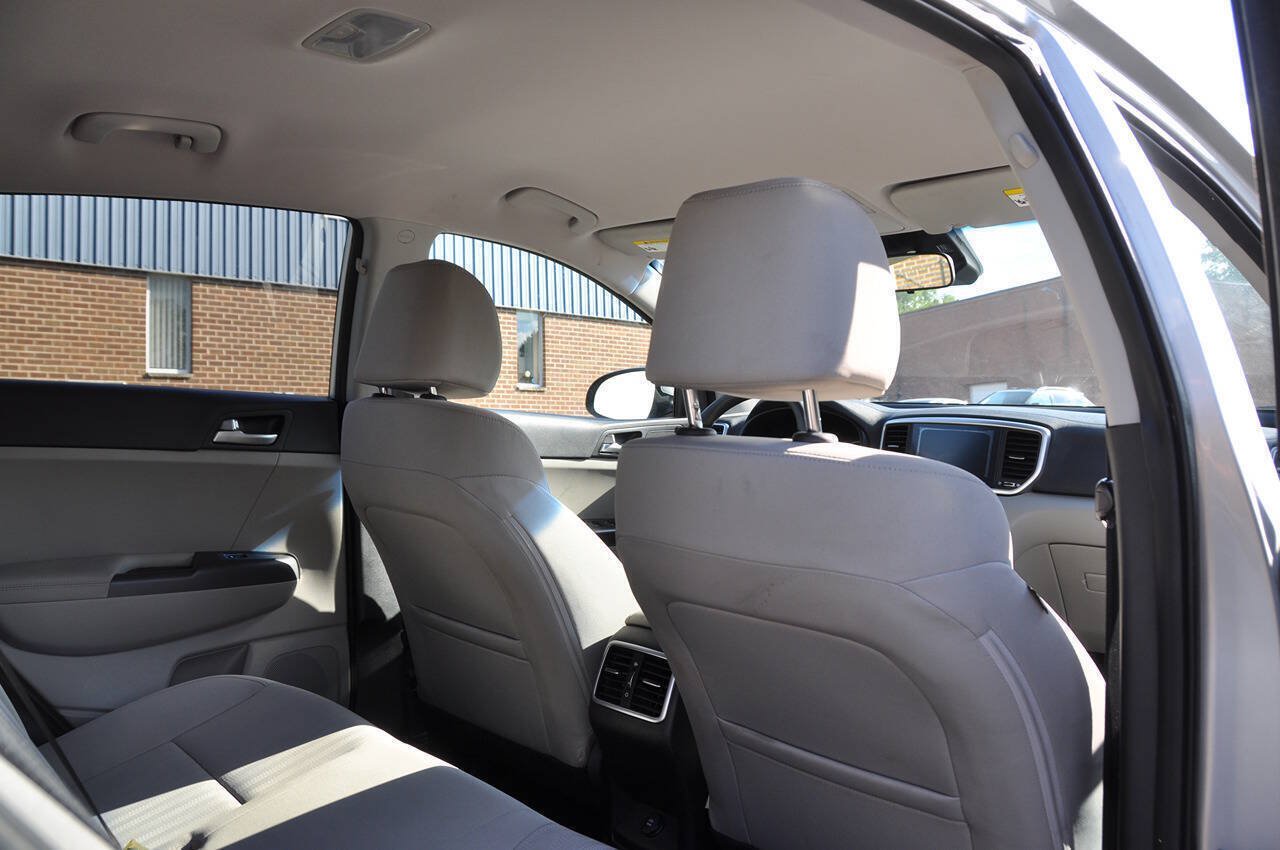 Used 2021 Kia Sportage LX FWD image 30