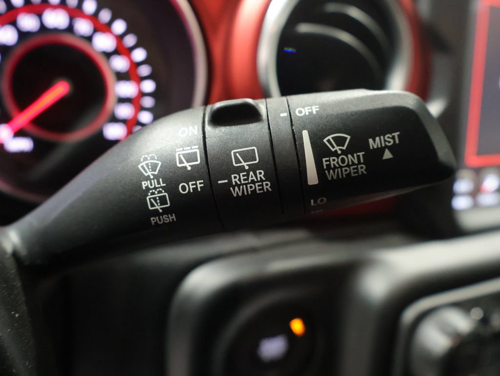 Used 2021 Jeep Wrangler Unlimited Rubicon AWD/4WD image 40