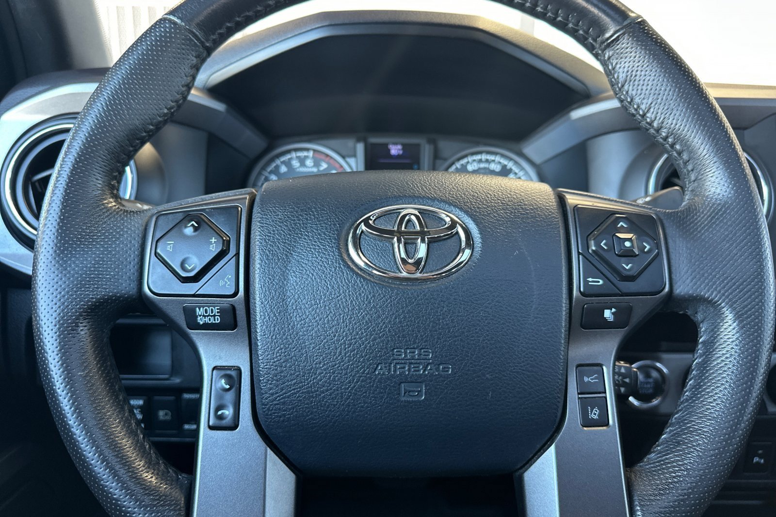 Certified 2019 Toyota Tacoma TRD Pro w/ Desert Air Intake Package AWD/4WD image 22