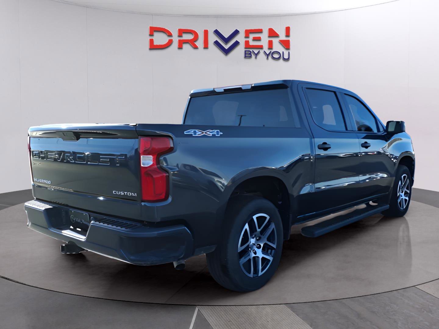 Used 2022 Chevrolet Silverado 1500 Custom image 8
