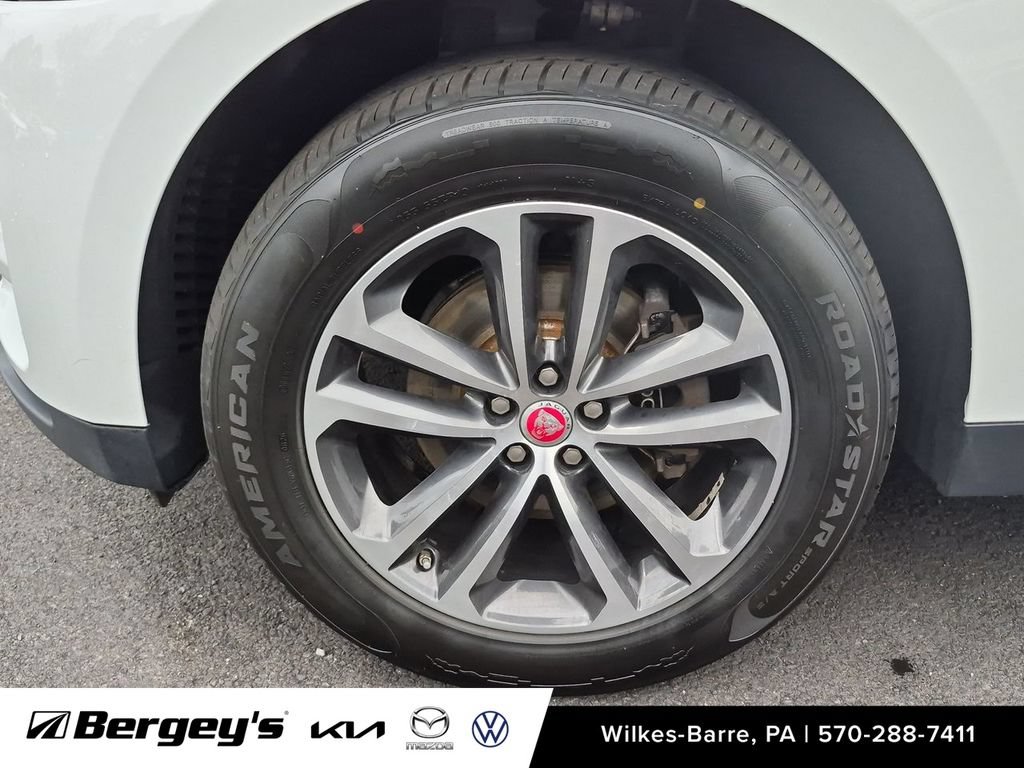Used 2020 Jaguar F-PACE Premium AWD/4WD image 11