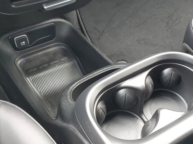 Used 2026 Chrysler Pacifica Select FWD image 19