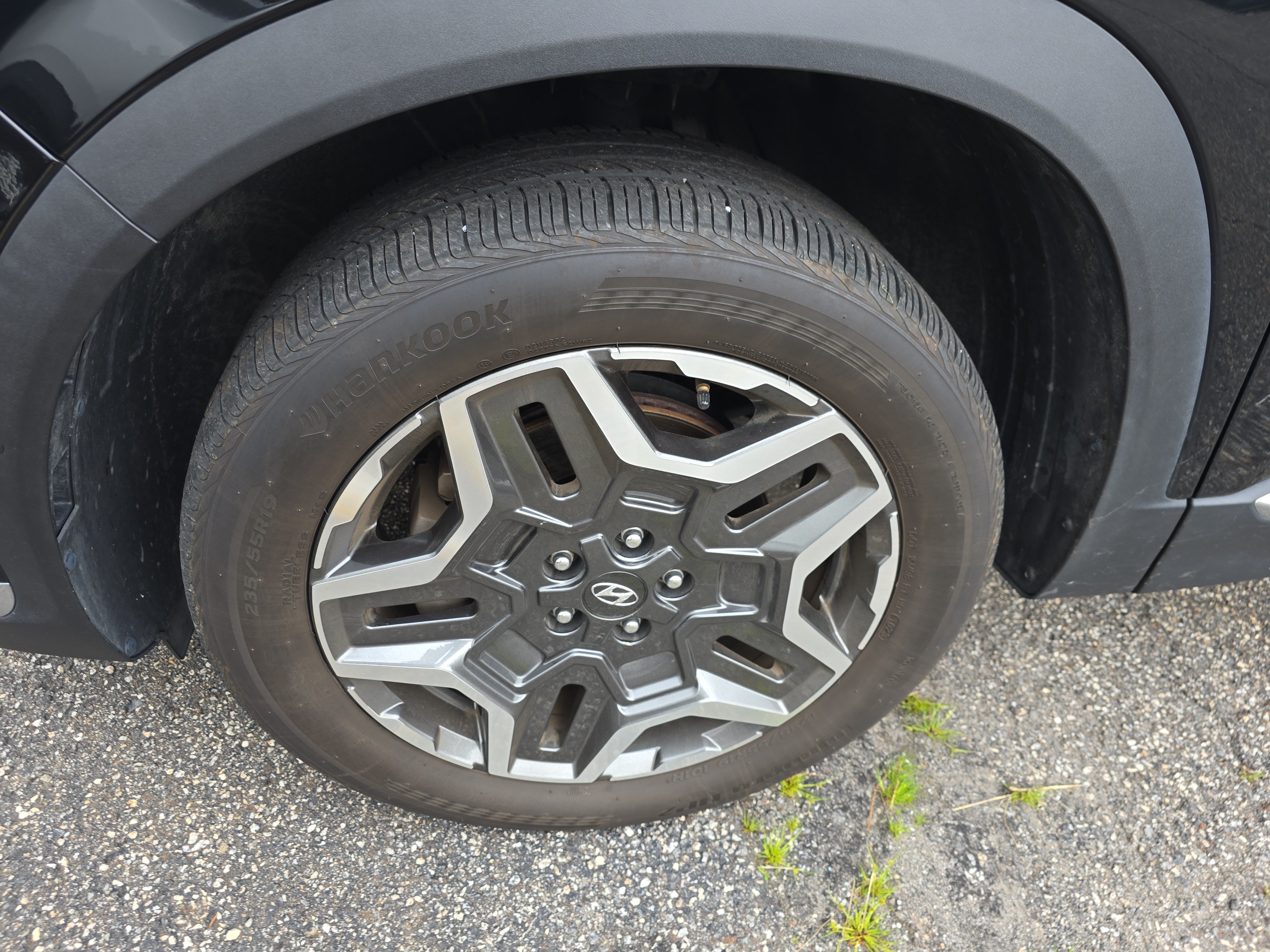 Used 2021 Hyundai Santa Fe Limited FWD image 12