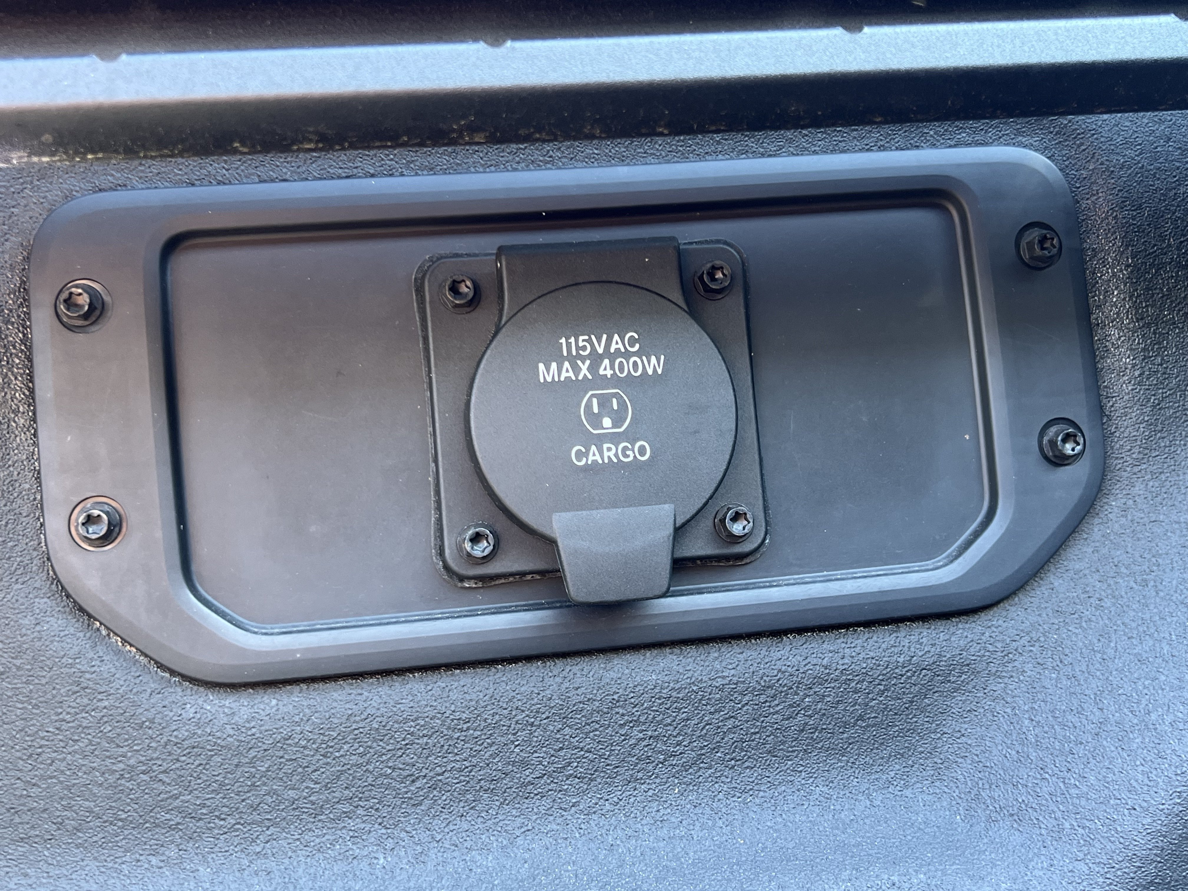 Used 2025 RAM 1500 Laramie w/ Bed Utility Group AWD/4WD image 16
