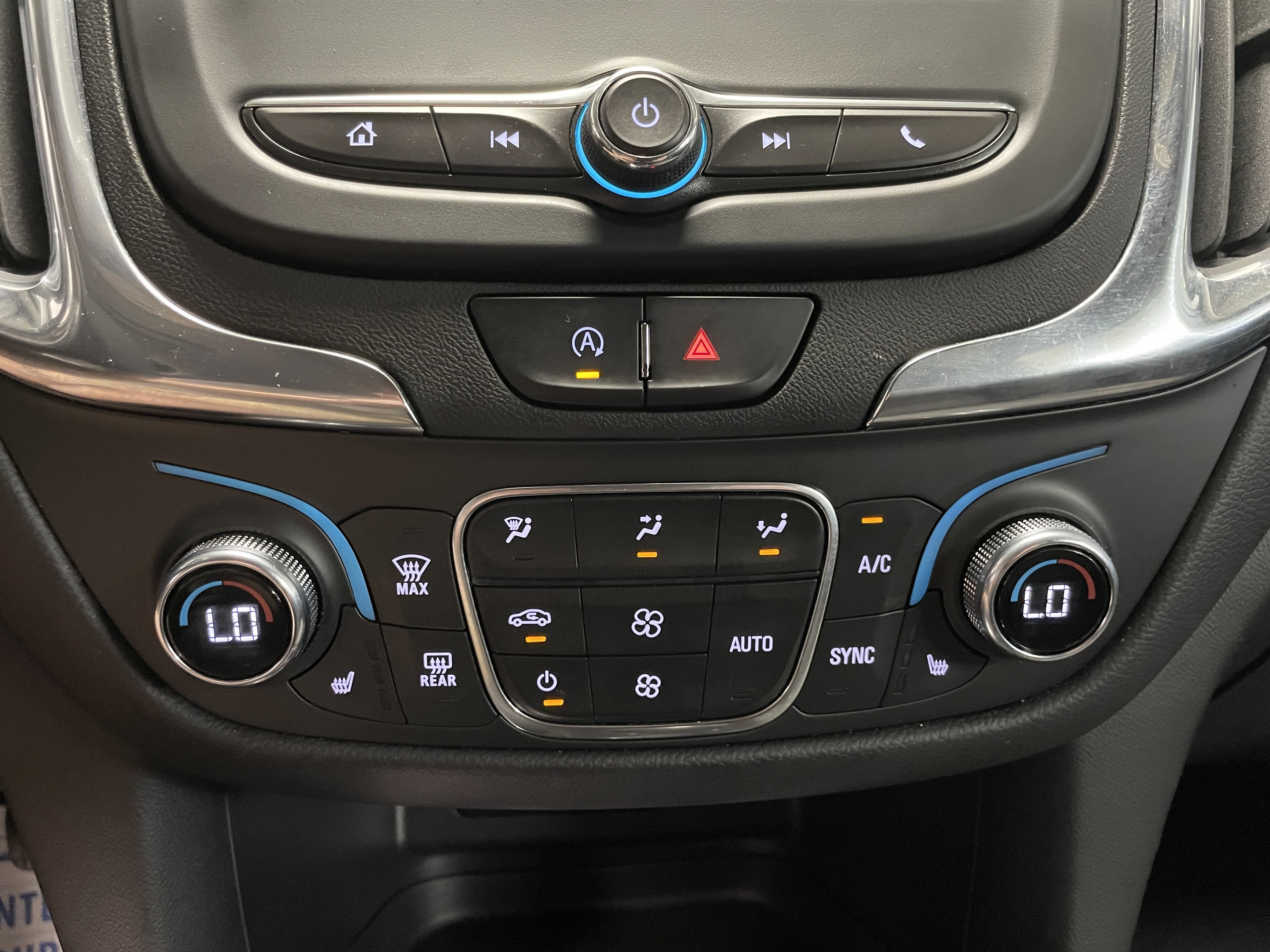 Used 2023 Chevrolet Equinox LT image 13