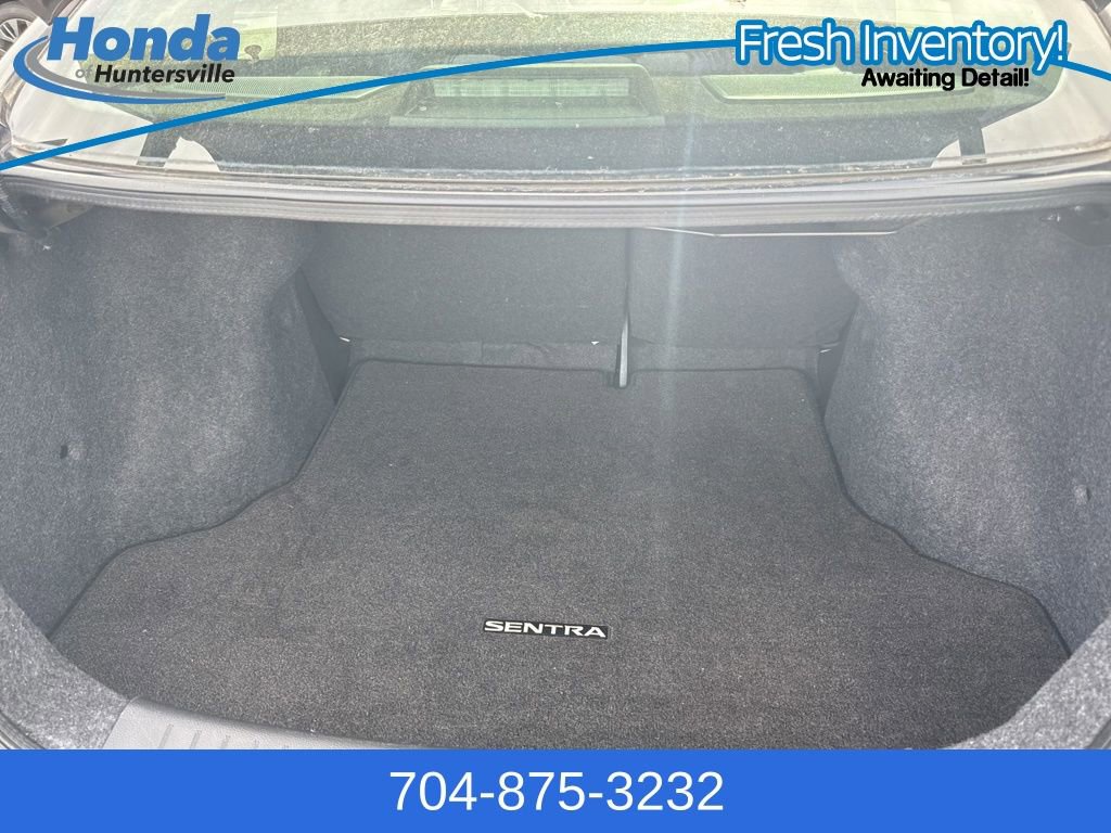 Used 2017 Nissan Sentra SV image 10