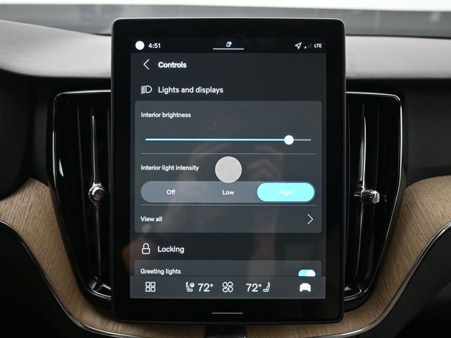 New 2026 Volvo XC60 B5 Plus w/ Protection Package Premier image 17